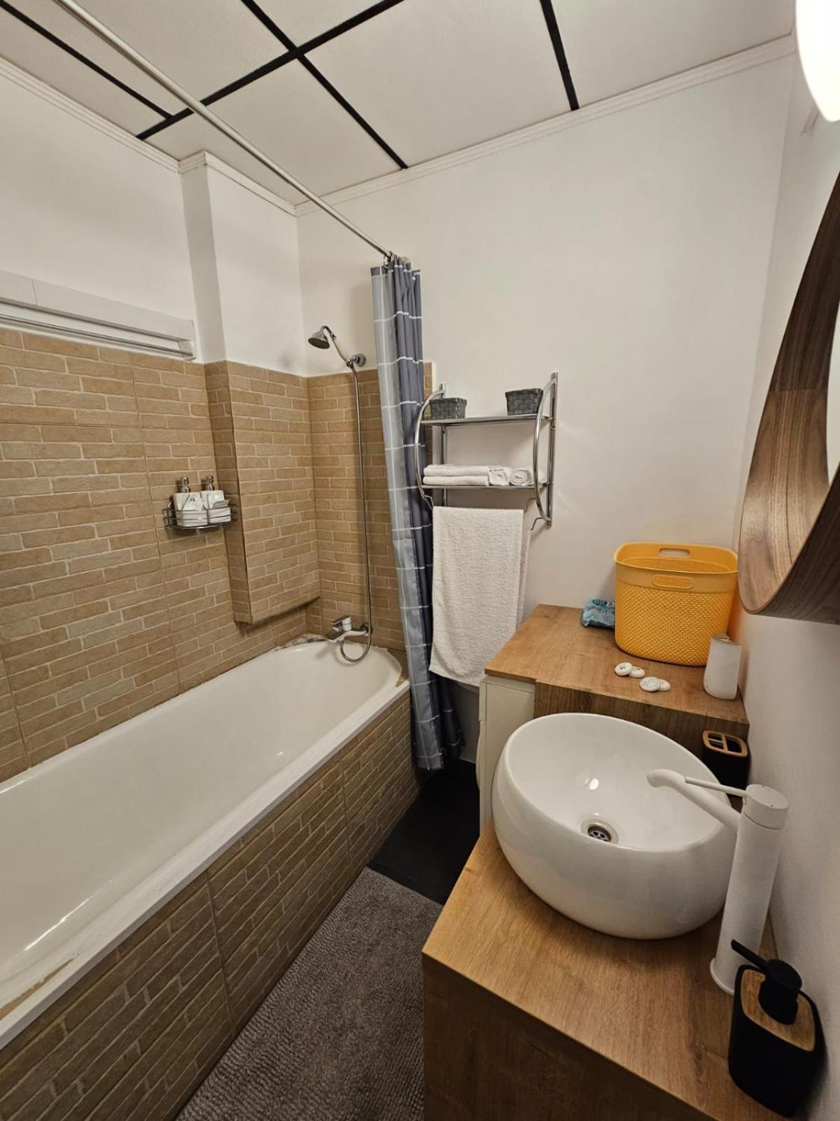 Retreat Apartament Bucureşti